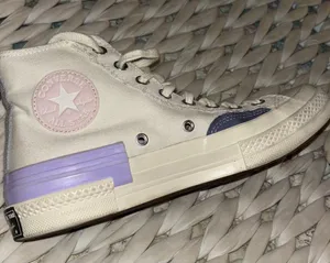 Converse Sneakers thumbnail 9