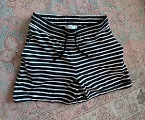 Striped shorts Multiple thumbnail 1