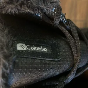 Columbia Womens Size 7 Snow Boots Black Omni-Heat Waterproof Winter YL5328-010 thumbnail 5
