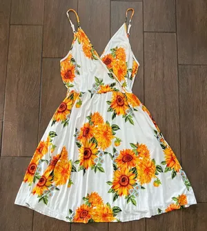 Sunflower White Sundress Weaczzy- Floral Wrap Dress sz L Picnic Wedding Guest thumbnail 1