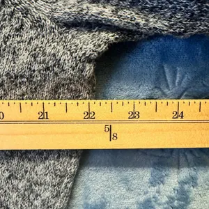 1829‎ | Old Navy Marled Knit V-Neck Pullover Sweater Grey Women XL thumbnail 3