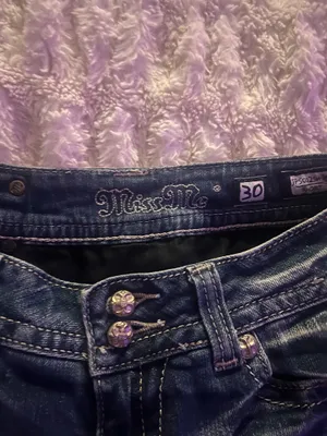 Miss Me low rise jean shorts thumbnail 3