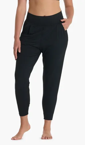 Vuori women's Lux At Ease Harem High Rise Jogger in Black Sz Small thumbnail 1