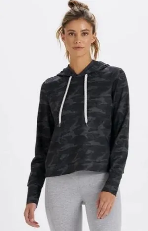 Vuori Halo Essential black camo pullover hoodie - Size S thumbnail 1