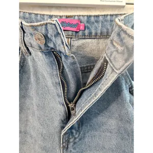 Edikted Distressed Straight Leg Jeans Womens Size M Light Wash High Rise Denim thumbnail 7