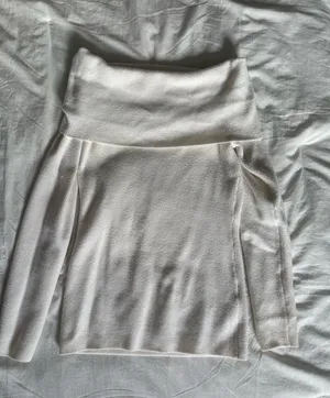 Amazon Strapless Long Sleeve Top thumbnail 1