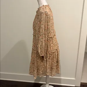 New With Tags Entro Ruffle Tiered Floral Print Dress Sz M thumbnail 3