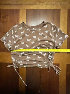 Hollister Butterfly Side Cinch Baby Tee Size Large thumbnail 6