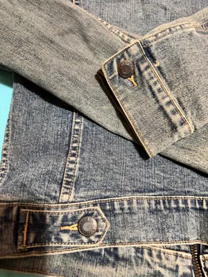 Vintage Abercrombie & Fitch dark washed vintage Jean jacket thumbnail 10