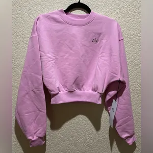 Alo NWT Cropped Accolade Crewneck Candy Heart Pink Size S thumbnail 6