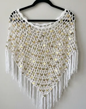NWT Velvet Vandal Boho White Crochet Sequin Fringe Poncho Top. Size Small. thumbnail 1
