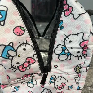 Hello Kitty Pink and White lunch bag NWOT thumbnail 5