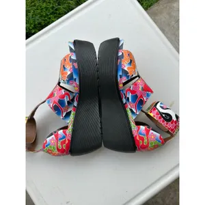 Rare Vintage Dr. Martens Bessie Psychedelic Tattoo Koi Wedge Platform Sandals 11 thumbnail 5