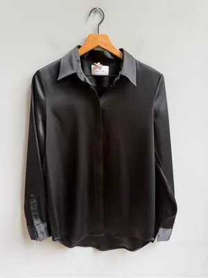 Aritzia Babaton Prospect Satin Shirt Black Button Down Blouse Size Small thumbnail 3