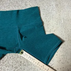 Vuori Womens Clean Elevation Short Green Heather DreamKnit High Rise‎ Yoga XS thumbnail 5
