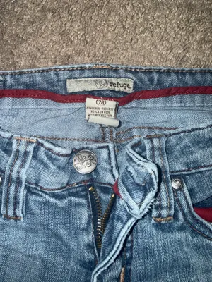 Y2K Refuge Low-Rise Bootcut Vintage Jeans thumbnail 3