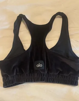 Alo Yoga Velvet Sports Bra thumbnail 1