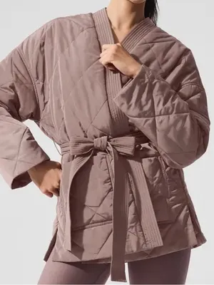 659. Alo Yoga Urbanite Wrap Puffer med Jacket Mushroom thumbnail 1