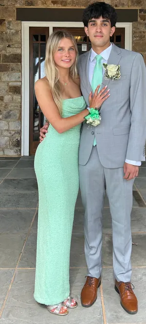 Oh Polly Dress prom thumbnail 1
