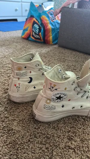 Converse All Star Embroidered Chuck Taylor Lift Platform thumbnail 5