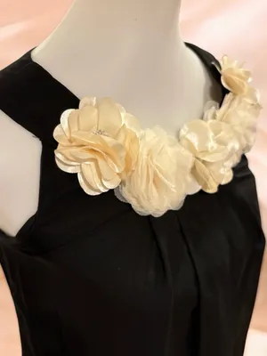 Target Black Floral Rosette Neckline Chiffon Shift Mini Dress XL JRs thumbnail 2