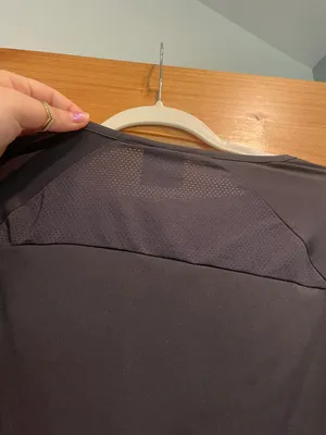 Gymshark Top thumbnail 4