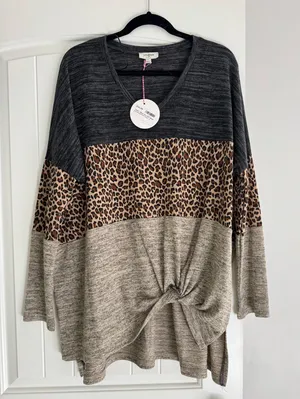 Long Sleeve Umgee Top Women’s thumbnail 1