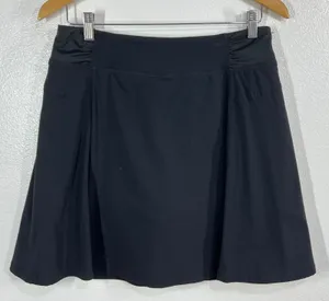 Mountain Hardwear Dynama Skirt Womens Medium Black‎ Hiking Skort Built-In Shorts thumbnail 1