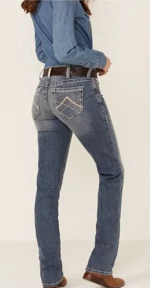 ARIAT Mid Rise Straight Icon Jeans thumbnail 1