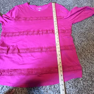 Croft & Barrow Womens 1X Magenta‎ Pink Crochet Lace Long Sleeve Top Blouse thumbnail 5