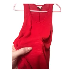 Red Sleeveless Top XS scoopneck women’s top made by Lula Roe thumbnail 3