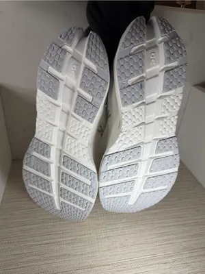 On Women's Cloudrunner 3 Running Shoes White Size 9.5 thumbnail 7