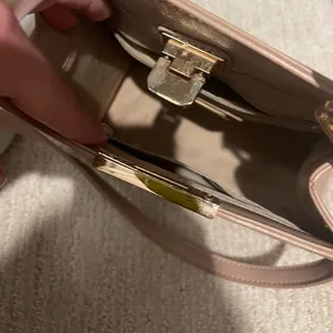 Beige Grain Pu Leather Crossbody Purse thumbnail 8