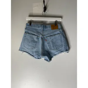 Levi's 501 cut off jean shorts light wash‎ distressed size 27 thumbnail 2