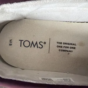Toms Women's Alpargata Mallow Puff 8 Burgundy Red Pink Slip On Sandals Shoes thumbnail 3