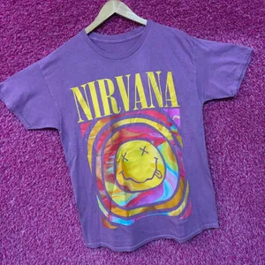 Nirvana Never Mind Smiley Face Purple Tshirt size Large thumbnail 3