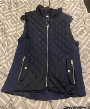 Francesca’s Navy Blue Quilted Gold Zipper Vest thumbnail 1