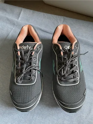 Women Gravity Defyer GraySalmon Mighty Walk Shoes Size 9 Rolling Forefoot Verso thumbnail 3