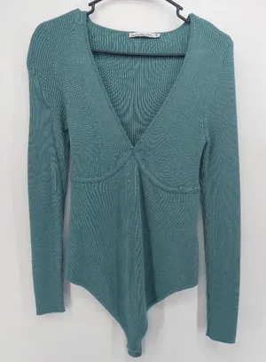 Abercrombie & Fitch Sage Green Ribbed Knit V Neck Long Sleeve Bodysuit Sz M thumbnail 1