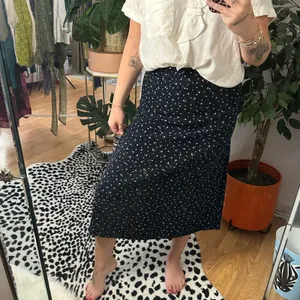 John Galt Dainty Floral Maura A-Line Midi Skirt Navy thumbnail 5