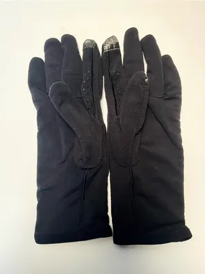 Lululemon Frosty Run Reflective Gloves in Black Lace thumbnail 6