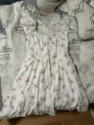 Hollister Mini Floral White Dress thumbnail 1