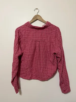 American Eagle Cropped Flannel Shirt Size Small Oversized Pink Button up thumbnail 6