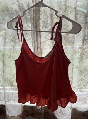 Urban Outfitters Top thumbnail 1