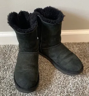 UGG Black Bailey Bow Booties Size 8 thumbnail 1