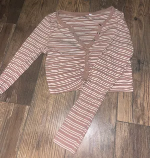 PacSun Long Sleeve Striped Crop Top thumbnail 1