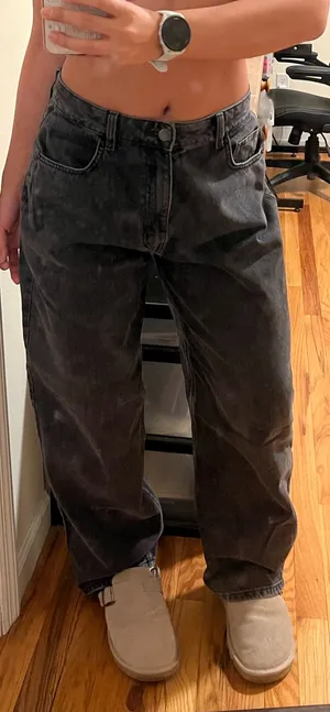 Pretty Little Thing Washed black high rise boyfriend jeans thumbnail 2