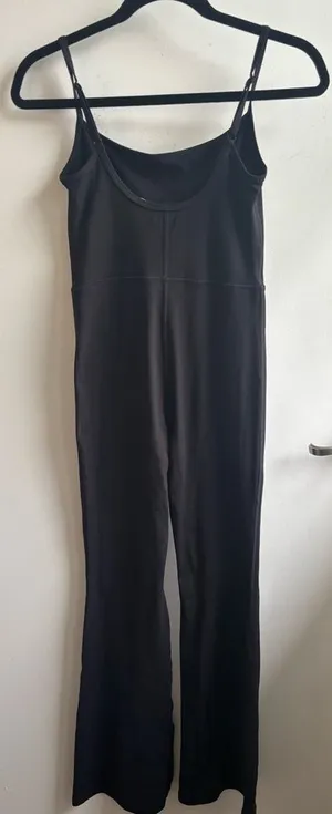 Aritzia Wilfred‎ Free Divinity Kick Flare Jumpsuit thumbnail 1