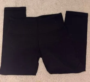 Lululemon lulu capris thumbnail 1