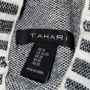 Tahari Mockneck sweater thumbnail 6